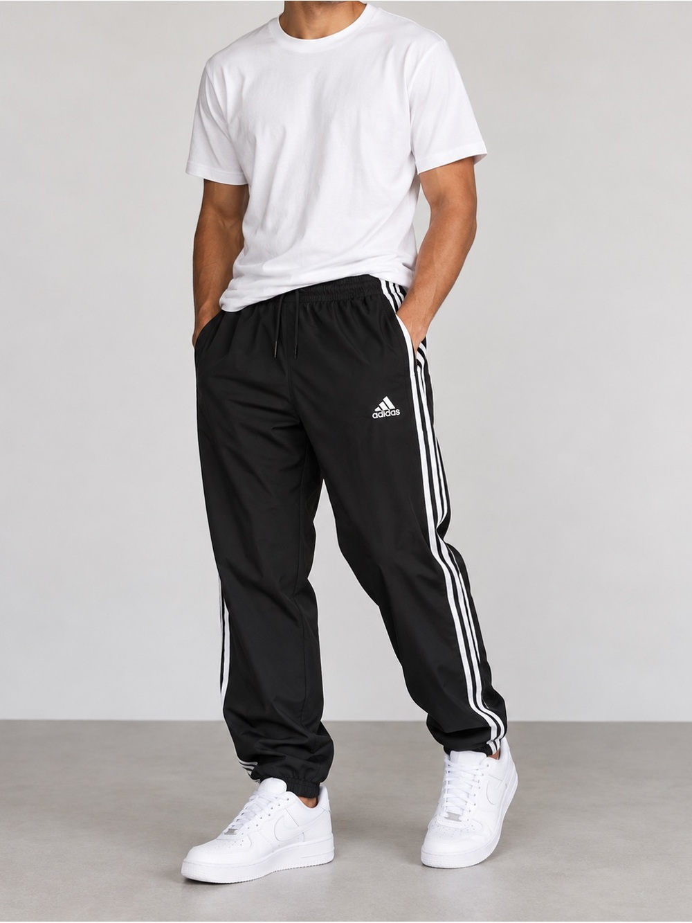 Adidas 3-Stripe Black Woven Track Pants Joggers Men’s XL IC9446 2023